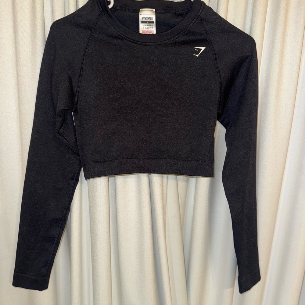Gymshark Black Fitted Crop Hoodie